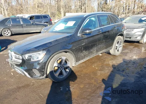 2022 Mercedes-Benz Glc 300 4Matic Suv z USA, uszkodzony, nr VIN W1N0G8EB6NG121353